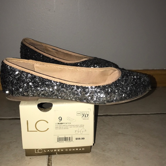 Lauren Conrad embellished flats - Picture 3 of 3